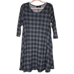 Lexington Avenue plaid tunic dress is a long-sleeve